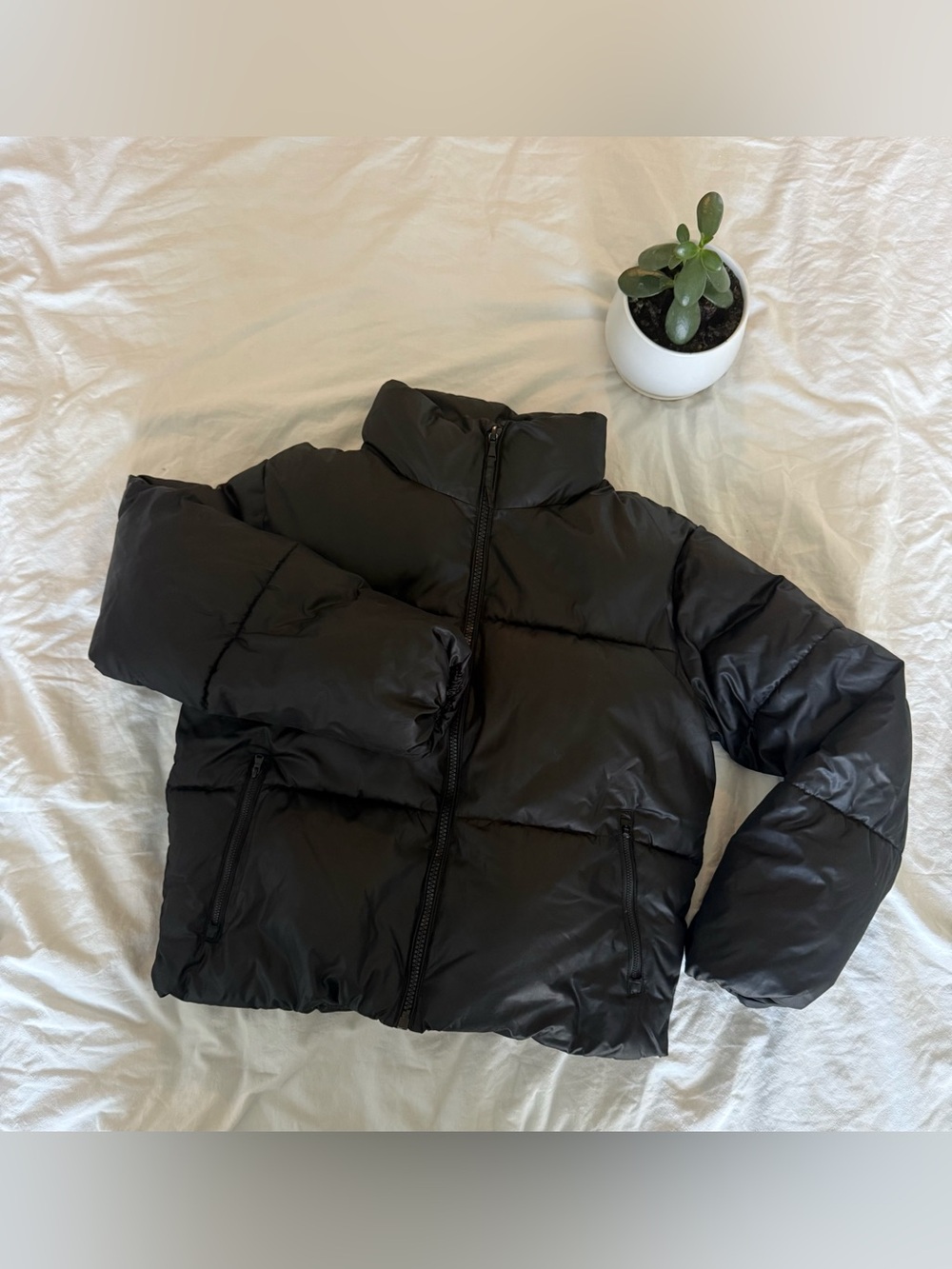 Old Navy Black Puffer Jacket - M Tall